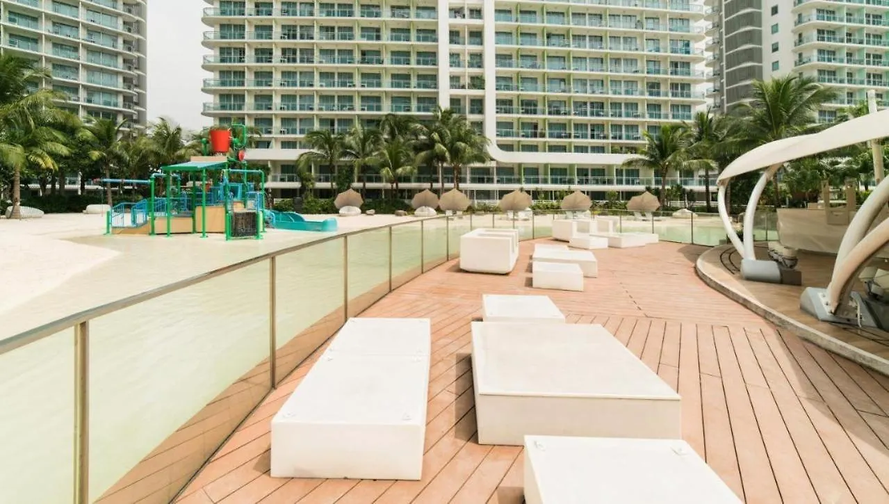 Apartment Premium 1Bedroom Condo Unit Near Airport, Moa, Casinos, Sm Bicutan Manila