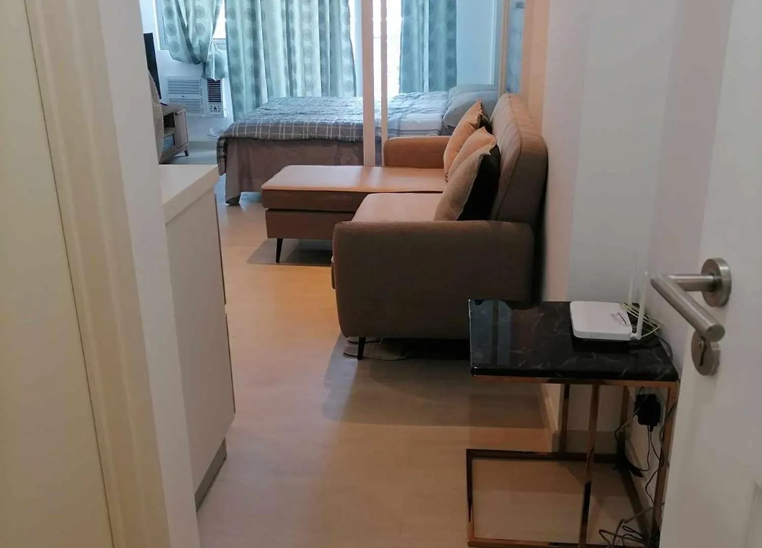 Apartment Premium 1Bedroom Condo Unit Near Airport, Moa, Casinos, Sm Bicutan Manila Philippines