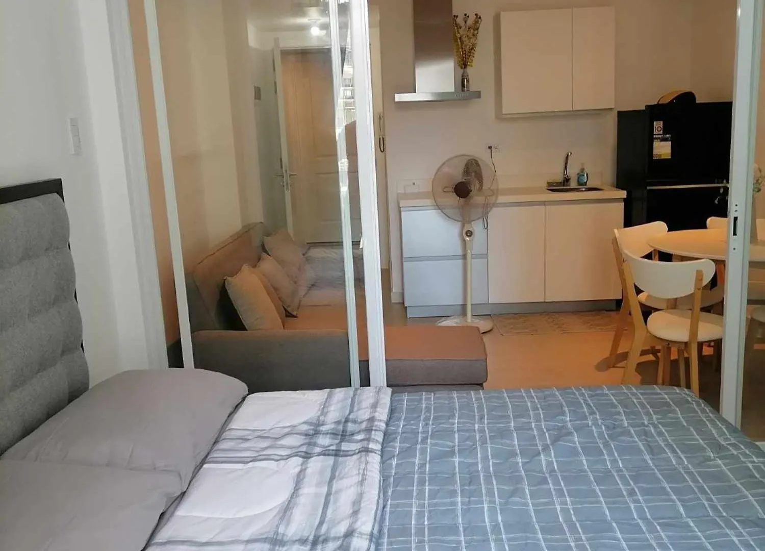 Premium 1Bedroom Condo Unit Near Airport, Moa, Casinos, Sm Bicutan Manila Apartment