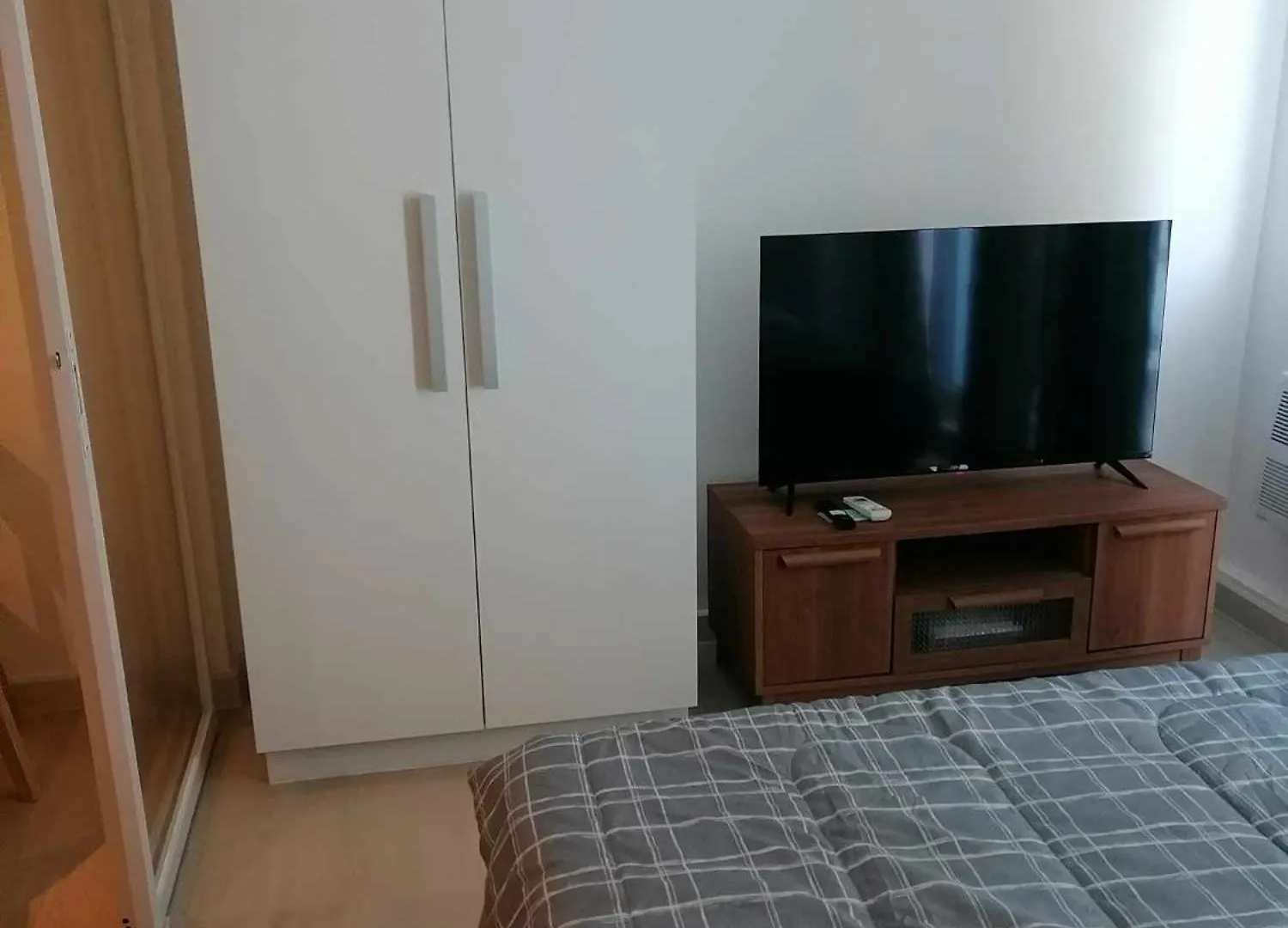 Apartment Premium 1Bedroom Condo Unit Near Airport, Moa, Casinos, Sm Bicutan Manila Philippines