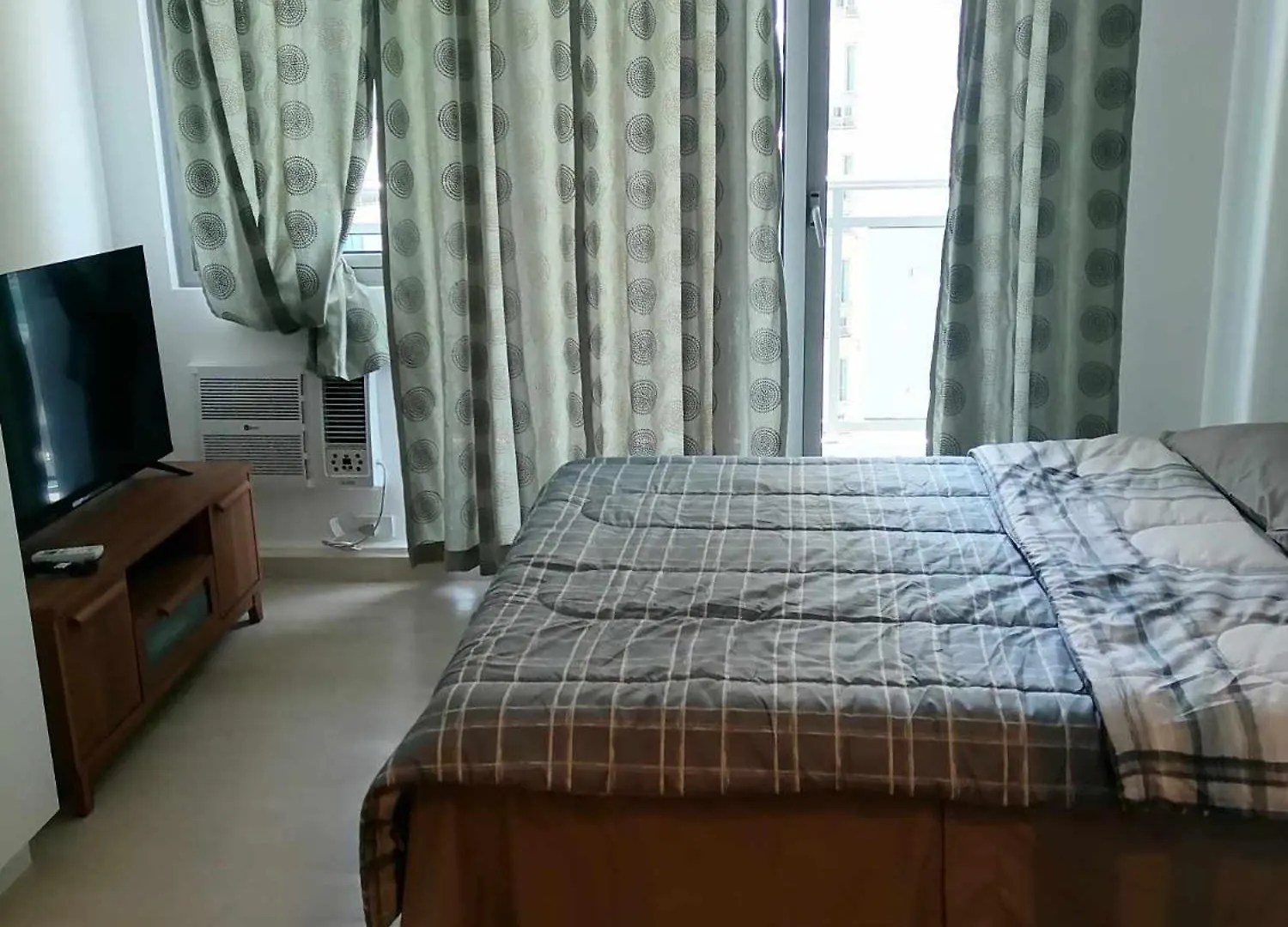 Premium 1Bedroom Condo Unit Near Airport, Moa, Casinos, Sm Bicutan Manila